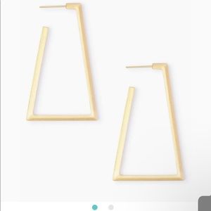 Kendra Scott Gold Easton Earrings!!